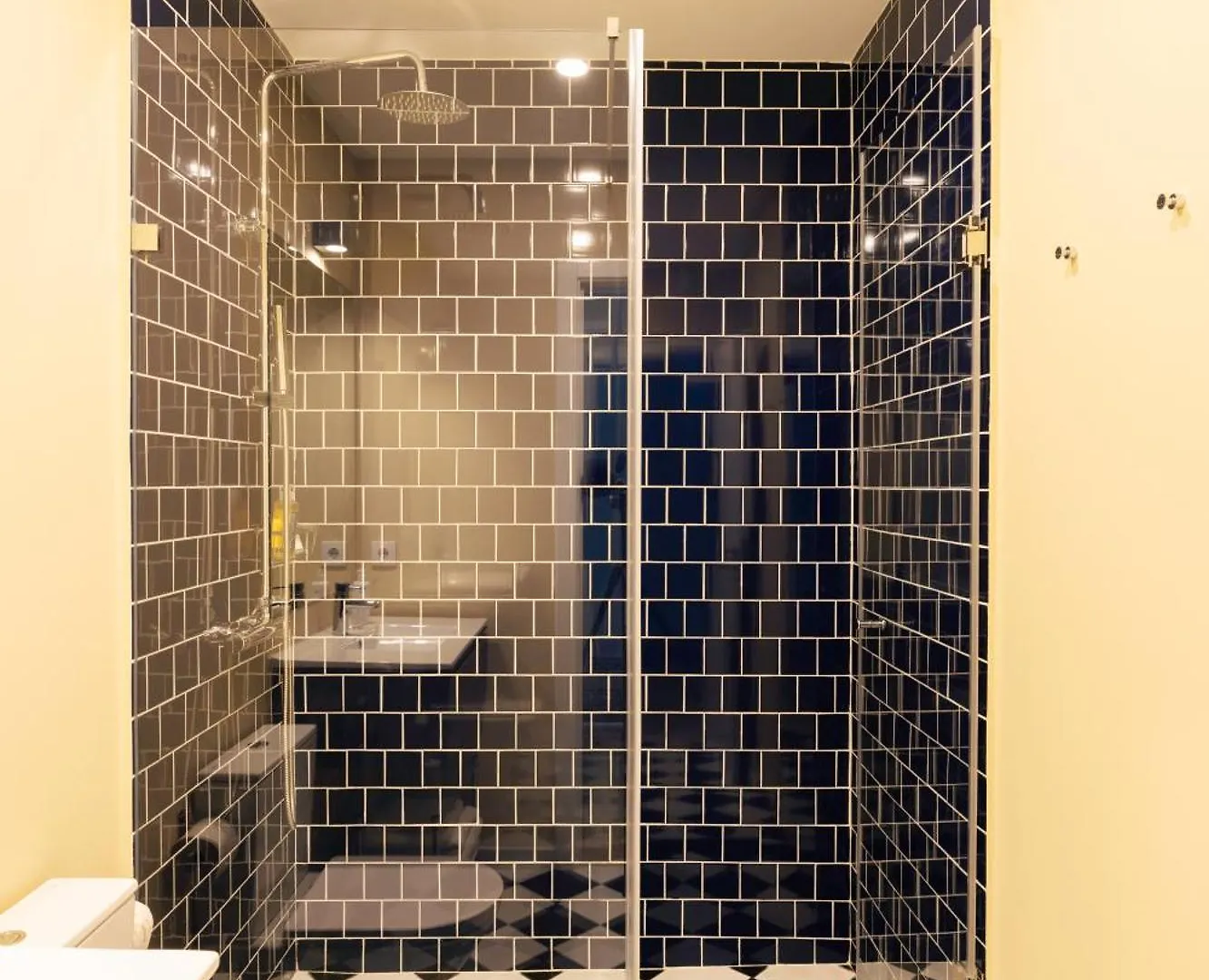 Gasthof Esqina Urban Lodge Lissabon